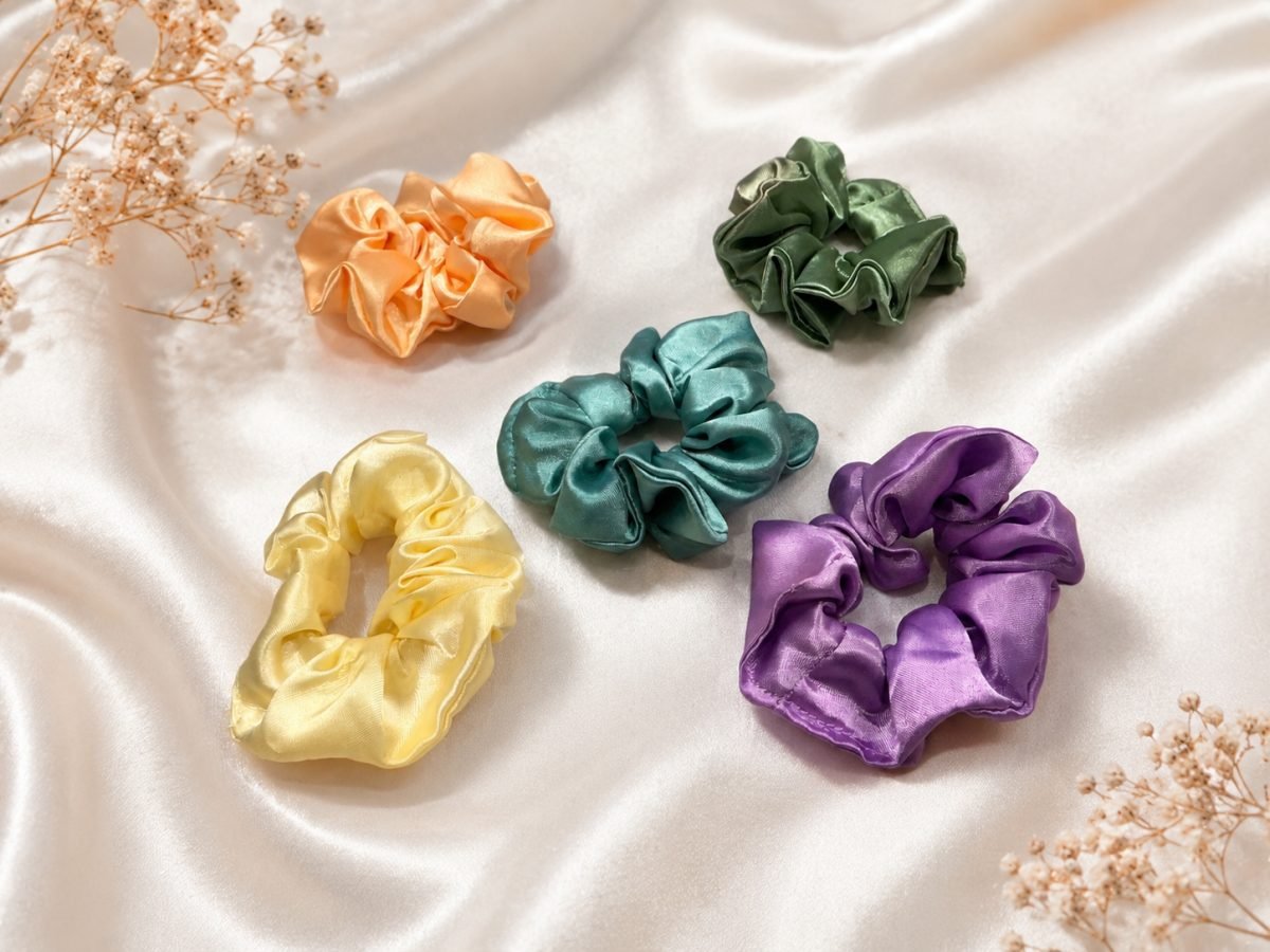 Small Satin Scrunchy